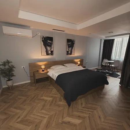 Onin Guest house *